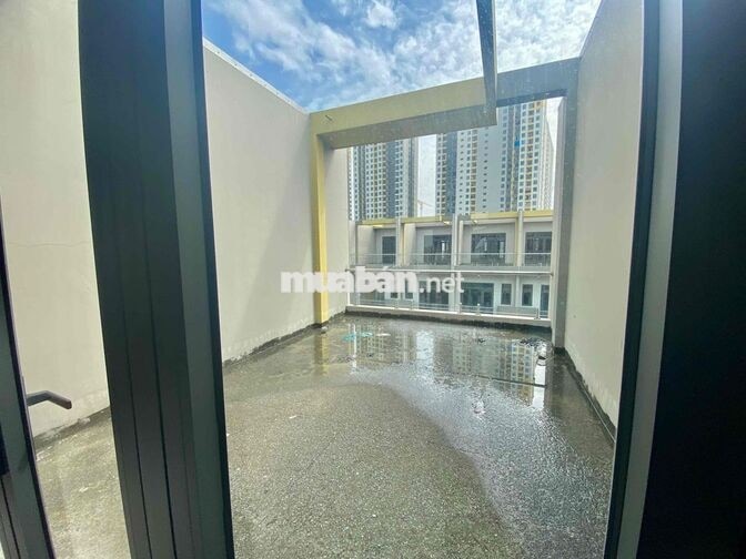 Nhà Phố Bcons 4 Tầng (245m²) – Giá 11 Tỷ - liền kề LÀNG ĐẠI HỌC, QL 1K