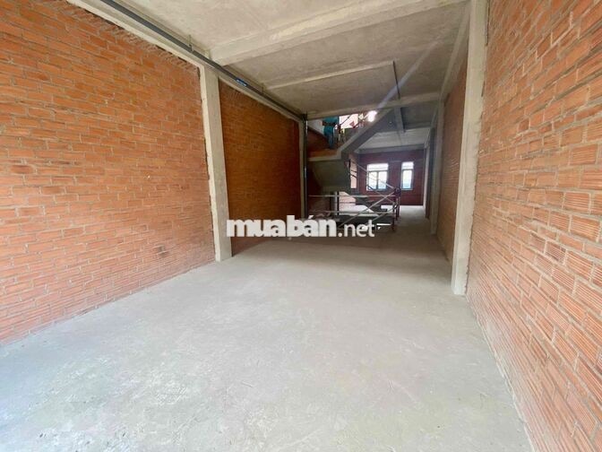 Nhà Phố Bcons 4 Tầng (245m²) – Giá 11 Tỷ - liền kề LÀNG ĐẠI HỌC, QL 1K