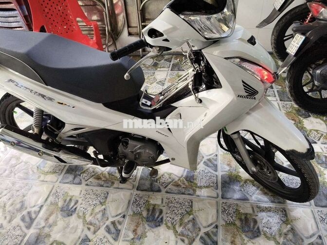 Honda Future 2024 Trắng 18000 km 99% mới