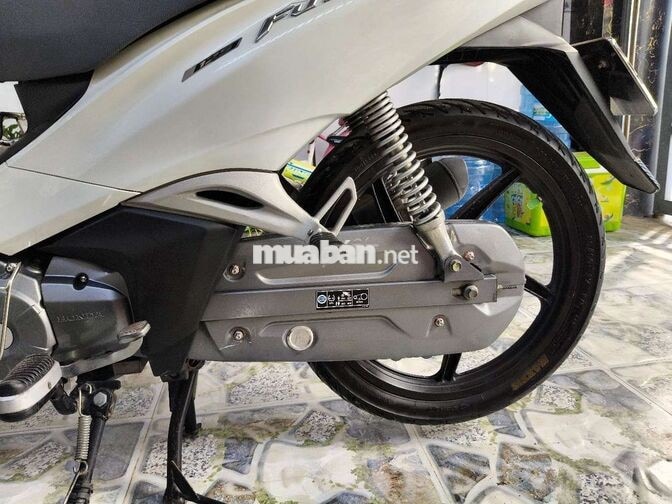 Honda Future 2024 Trắng 18000 km 99% mới