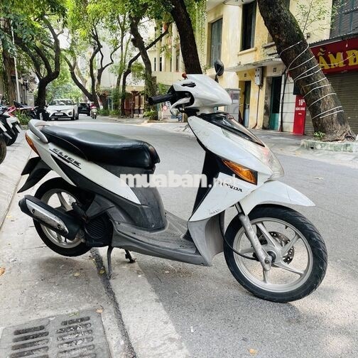Honda Click 2009 trắng, zin nguyên, xe chất..