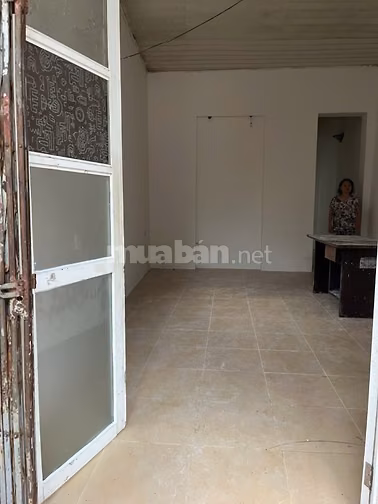 Cho thuê nhà Ngõ 3 Cầu Bươu (ngõ ô tô) - Phan Trọng Tuệ 70m khép kín