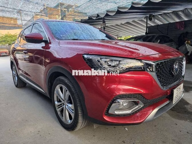 MG HS 2.0 Trophy SUV Tự động Đỏ