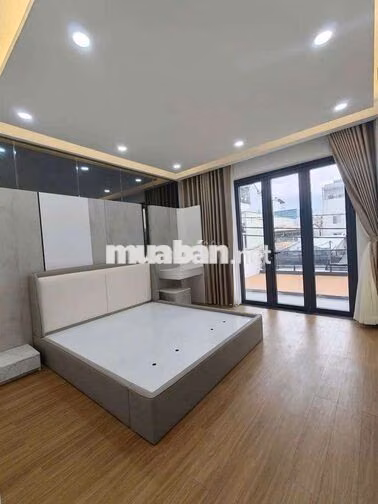Nhà Full Nội Thất Có Thang Máy 4x20m Mặt Tiền Đường Số Tân Quy