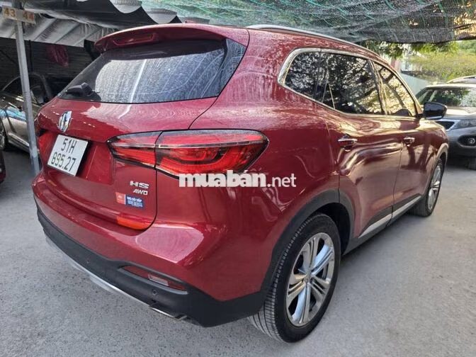 MG HS 2.0 Trophy SUV Tự động Đỏ