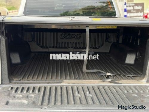 Xe Ford Ranger XLS 2.0L 4x2 AT 2025 - 640 Triệu