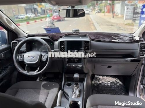 Xe Ford Ranger XLS 2.0L 4x2 AT 2025 - 640 Triệu