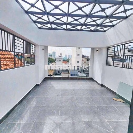 Nhà Full Nội Thất Có Thang Máy 4x20m Mặt Tiền Đường Số Tân Quy