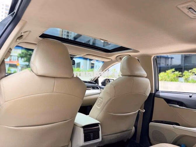 Toyota Camry 2.5Q 2021, đẹp, đi kĩ