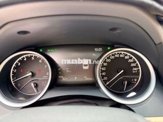 Toyota Camry 2.5Q 2021, đẹp, đi kĩ
