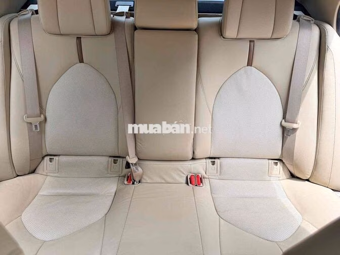 Toyota Camry 2.5Q 2021, đẹp, đi kĩ