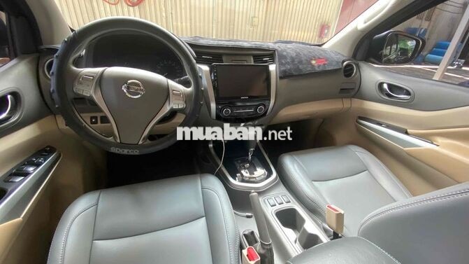 Nissan Navara EL Xanh