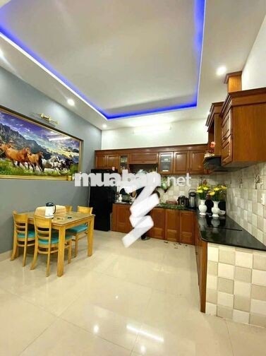 🇻🇳 CHO THUÊ NHÀ 3 tầng sạch đẹp : BÀU CẦU - đủ nội thất