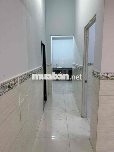 Cần cho thuê nhà cấp 4 gần chợ Đông Thạnh, sân banh An Kì