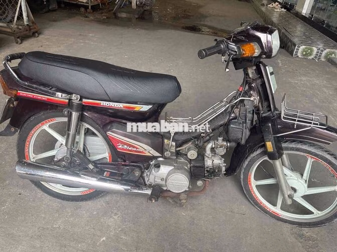 Honda Dream II Nâu Xe số