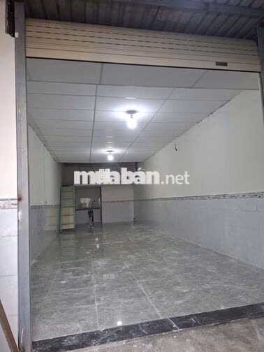 cho thuê nhà mới 4,5 triệu gần chợ đầu mối Hóc Môn
