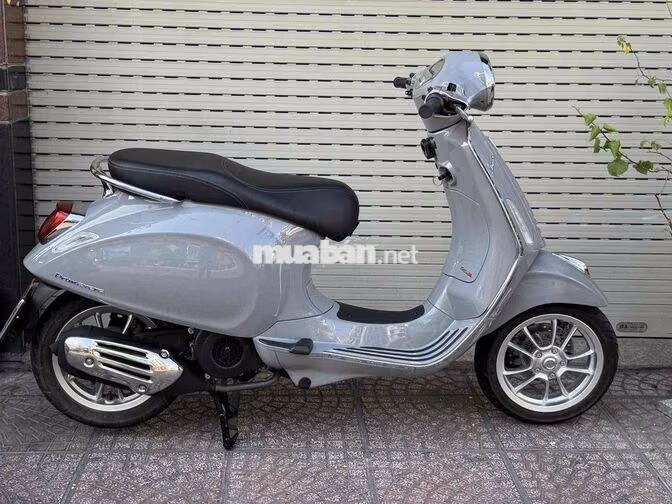 Vespa Primavera 2022 Xám 11.000km