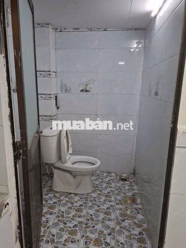 cho thuê nhà mới 4,5 triệu gần chợ đầu mối Hóc Môn
