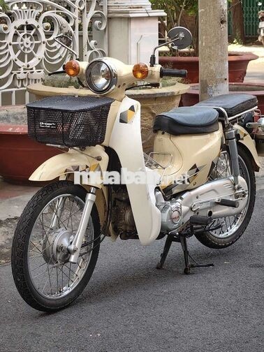 Honda Cub 50cc 2019 Kem Gia Lai