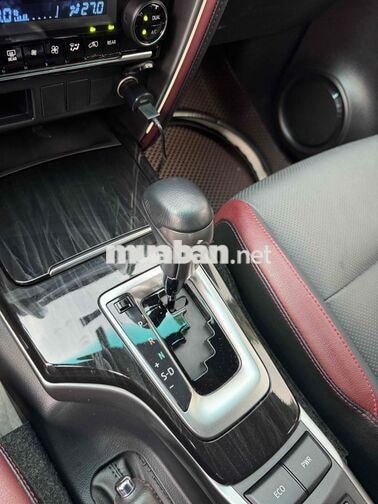 Toyota Fortuner Legender 2025 Dầu Tự động