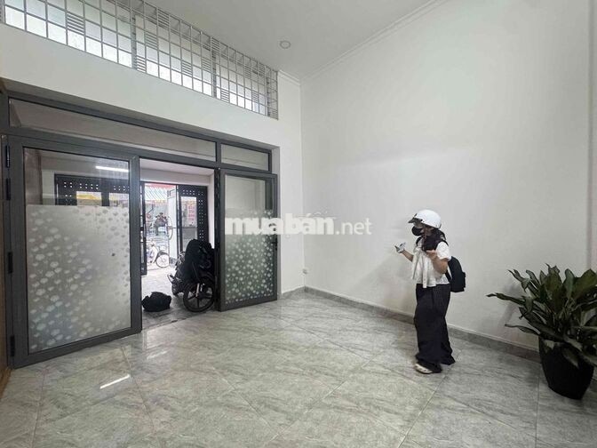 CHO THUÊ MB TRUNG TÂM QUẬN 7 GẦN LVB ĐH UFM HỢP BÁN TRÀ SỮA, SPA, NAIL