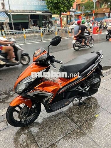 Honda Air Blade 2014 Cam đen