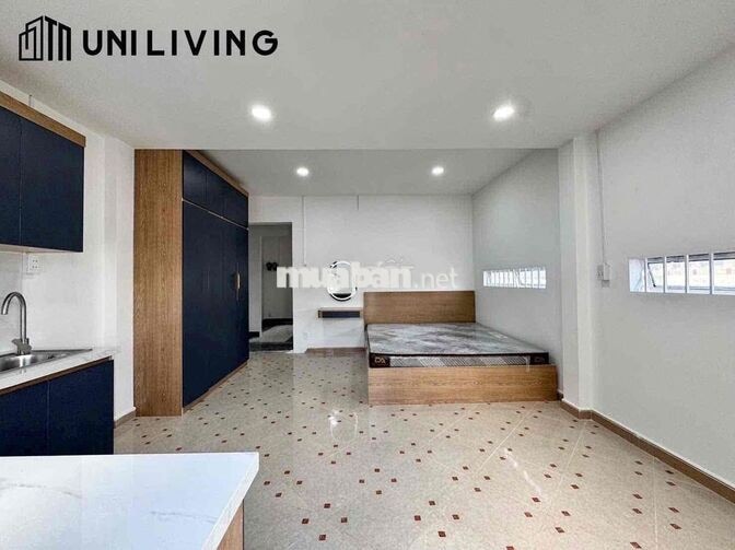 Căn Hộ Ban Công Gần Đại Học Kinh Tế Sư Vạn Hạnh Quận 10 Giáp Quận 1,5