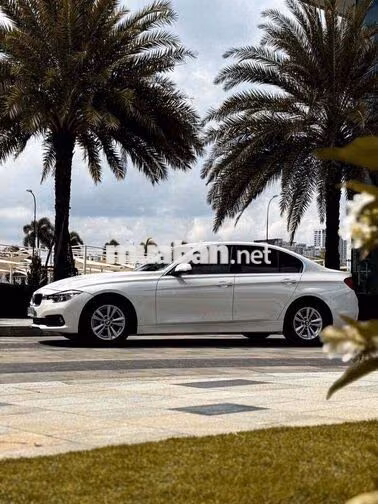 BMW 320i LCI 2016 Trắng