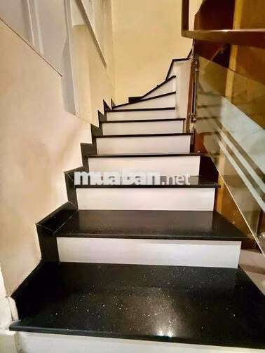 Hồ Học Lãm Bình Tân Nhà 4 tầng dt 76m2 giá chỉ 6,1 tỷ .Hẻm rộng 4m.