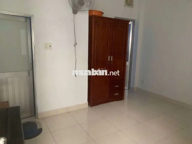 Nhà sổ hồng riêng gần làng đại học phước kiển .