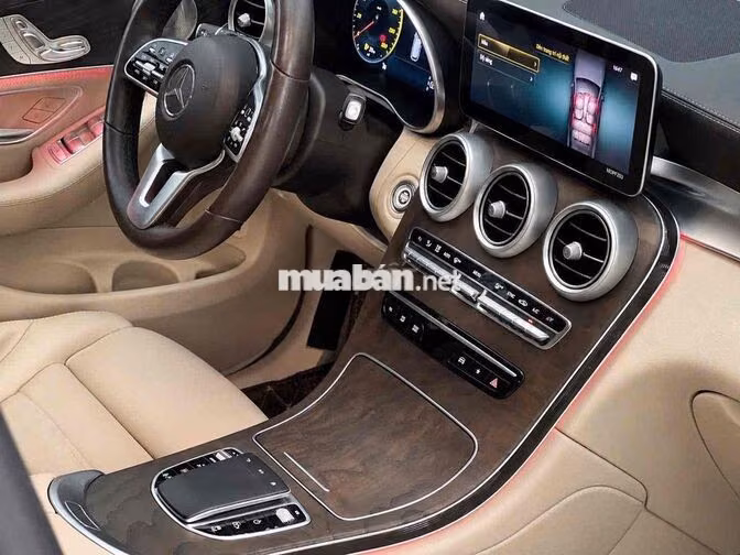 Mercedes-Benz GLC200 4MATIC 2021 Trắng Tự động