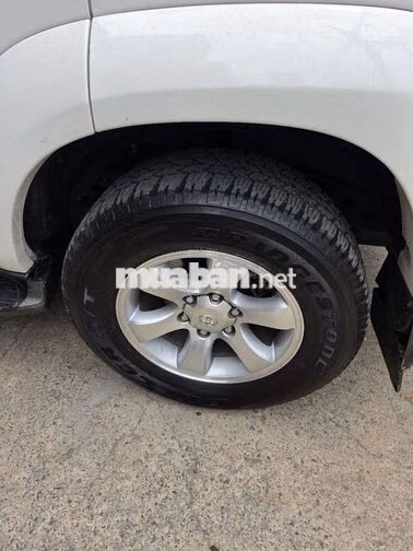 Toyota Land Cruiser Prado Trắng Số sàn 5 chỗ