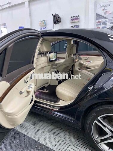 Mercedes-Benz S400 Đen Da 5 Chỗ
