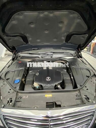 Mercedes-Benz S400 Đen Da 5 Chỗ