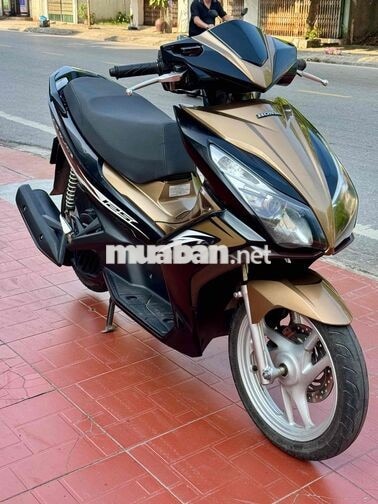 Honda Air Blade 125cc 2013 Đen, Vàng đồng