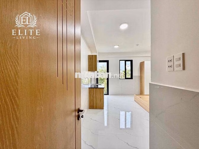 Nhà Mới Xây 5 Phút Qua Đại Học Văn Lang cs3, IUH, Nguyễn Tất Thành