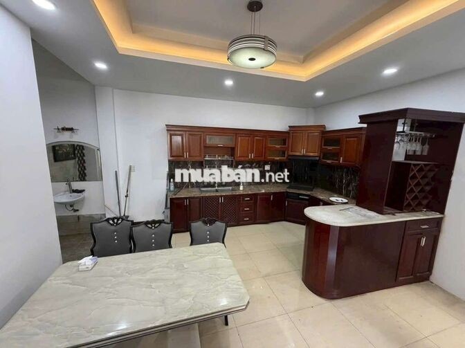 Cho thuê nhà nguyên căn Bùi Quang Là - Giá cực tốt cho văn phòng 