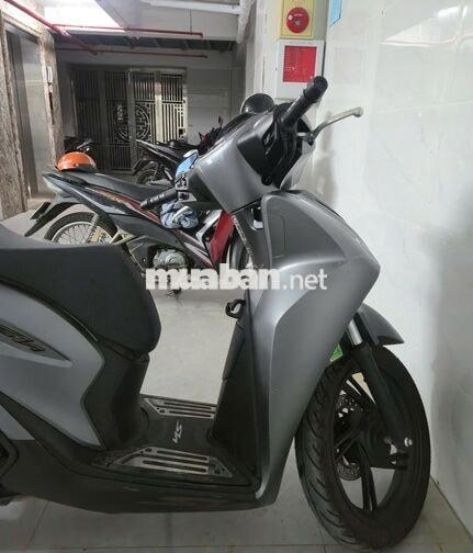 Honda SH 125i-ABS 2026 Xám đen 5392 km