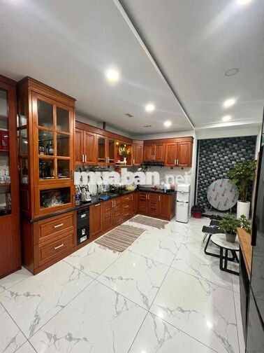 BÁN NHÀ Ở, VĂN PHÒNG, MB KINH DOANH - TRUNG TÂM GÒ VẤP