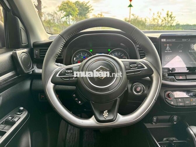 Suzuki XL7 Hybrid 2025 Trắng 1.5 vạn