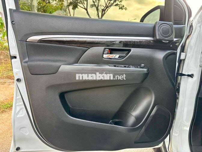 Suzuki XL7 Hybrid 2025 Trắng 1.5 vạn