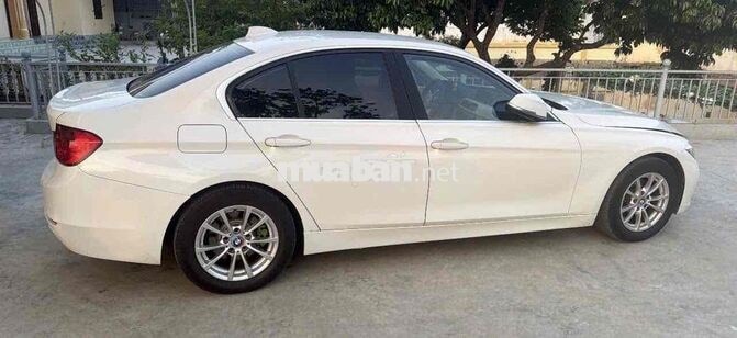 BMW 3 Series 2015 Trắng Kem
