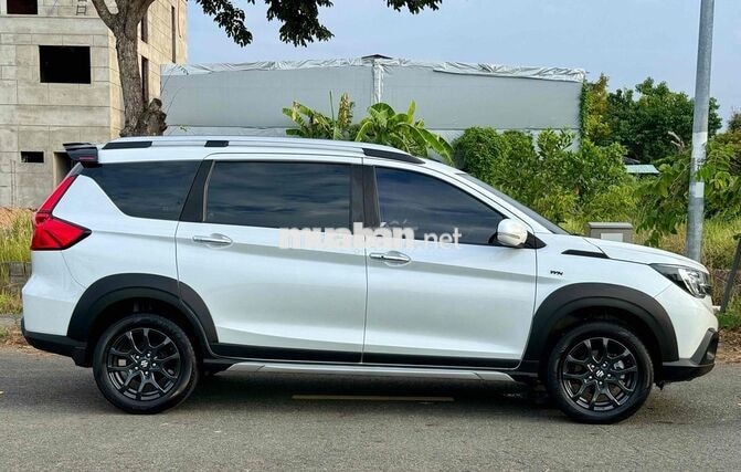 Suzuki XL7 Hybrid 2025 Trắng 1.5 vạn