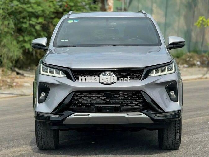 Toyota Fortuner Legender 2.4AT 2025 máy dầu