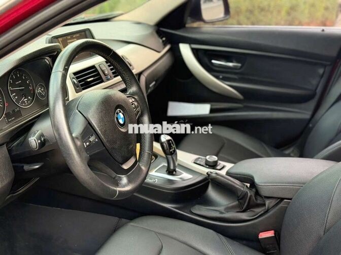 BMW 320i 2014 Đỏ 9 vạn km
