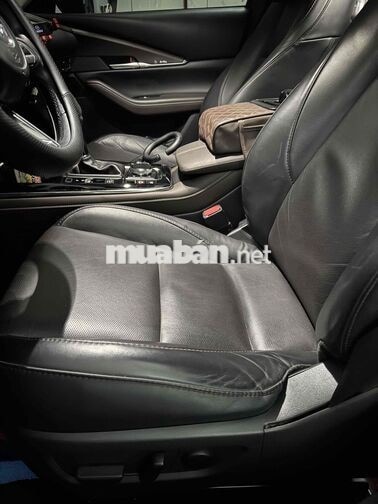 Mazda CX-30 Đỏ Da 5 chỗ