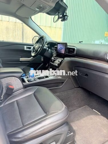 Ford Explorer Limited 2022 2.3L EcoBoost Trắng