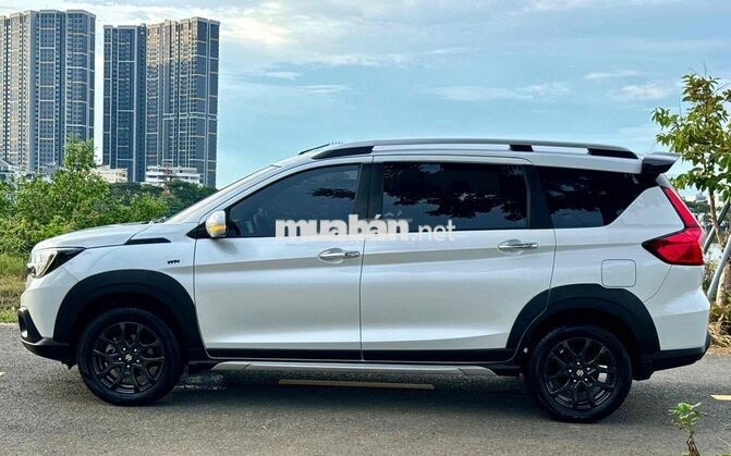 Suzuki XL7 Hybrid 2025 Trắng 1.5 vạn