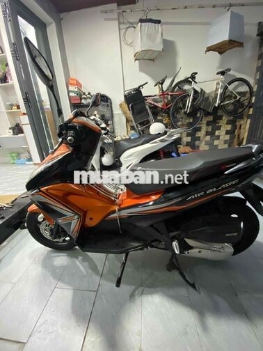 Honda Air Blade 2014 Cam đen đẹp leng keng