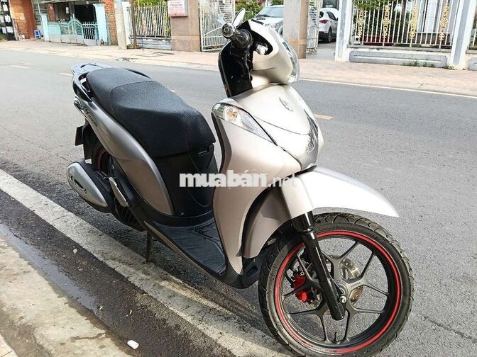 Honda SH Mode 2018 bs 67 ag